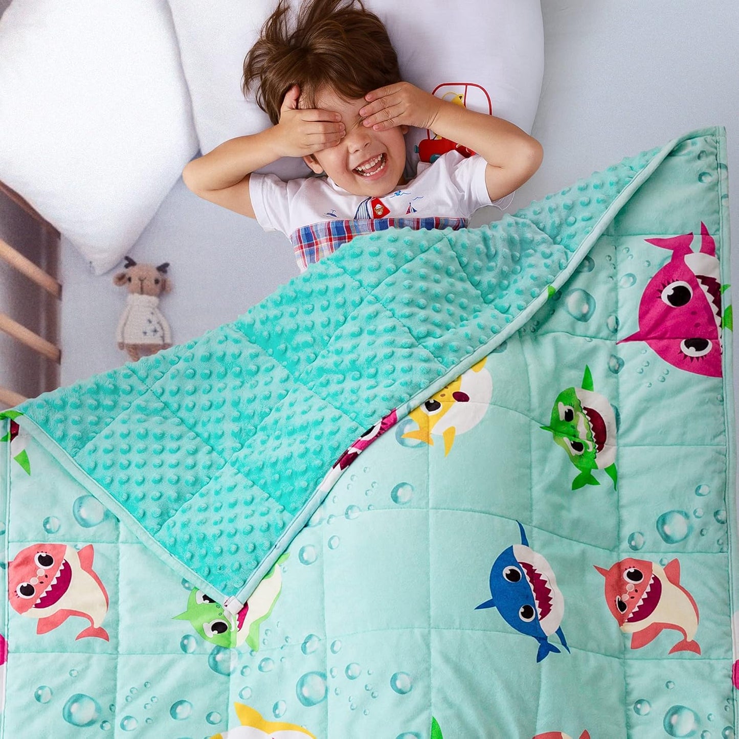 Sivio Crystal Velvet & Minky Dots Weighted Blanket for Kids - 3lb, 36 × 48 in Green